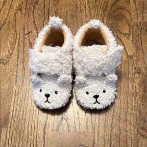 Fluffy Cream Bear Baby Shoes